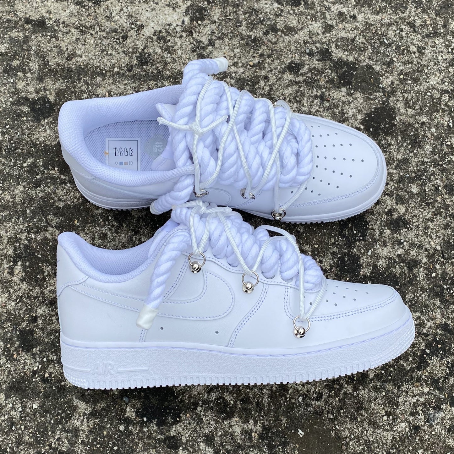 AF1 WHITE OVERLACED